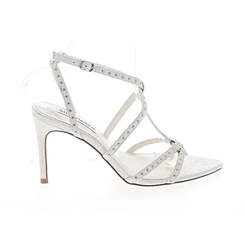 Steve Madden NWT 'Amour' White Crinkled Leather Silver Studded Sandal Pump New 7 - Picture 8 of 13